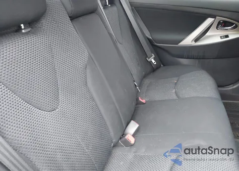 2011 Toyota Camry Se z USA, uszkodzony, nr VIN 4T1BF3EK9BU165443